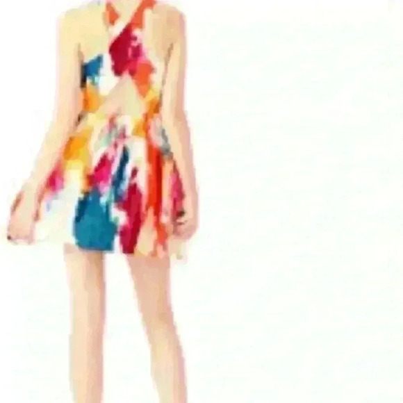 Kate Spade Weekend gorgeous summer dress size size 6  🍓🌼❤️ - Picture 2 of 2